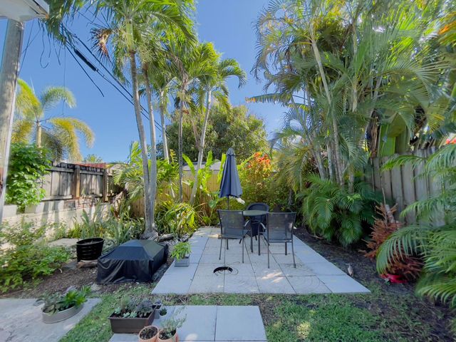 1610 NE 7th Street, Fort Lauderdale, FL 33304