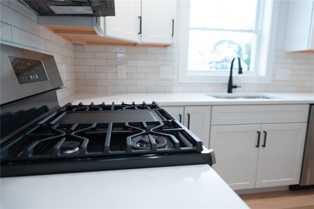 15 Recess Lane, Warwick, RI 02889