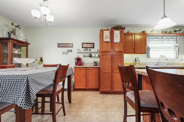 1408 Urlage Drive, Burlington, KY 41005