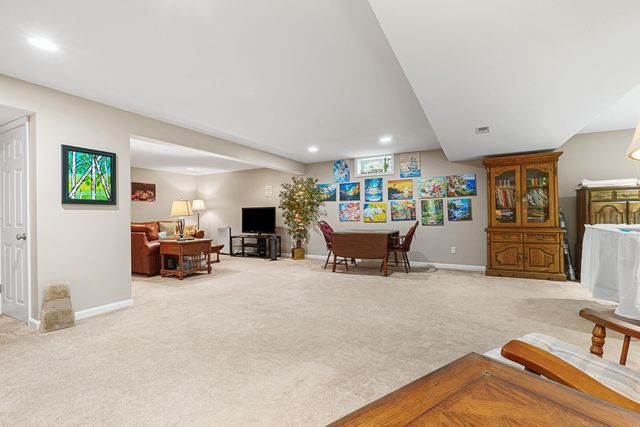 1408 Urlage Drive, Burlington, KY 41005