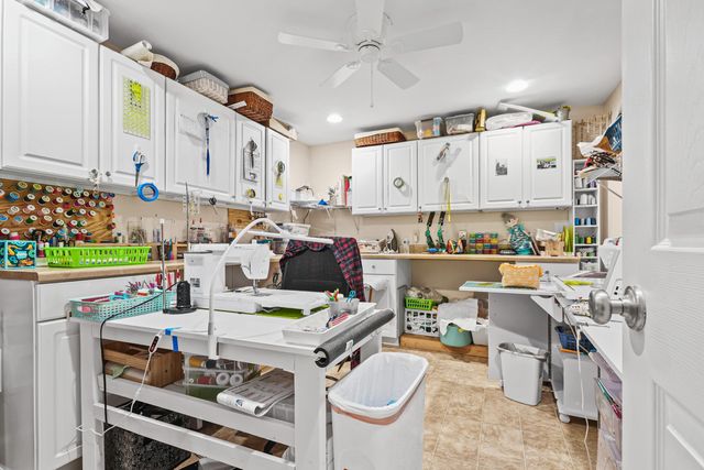 1408 Urlage Drive, Burlington, KY 41005