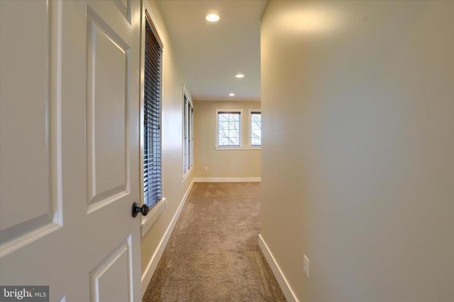 189 HIGHLANDER WAY, Boiling Springs, PA 17007