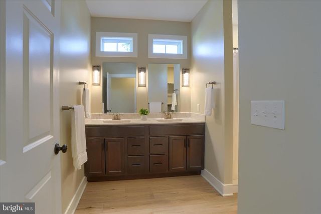 189 HIGHLANDER WAY, Boiling Springs, PA 17007