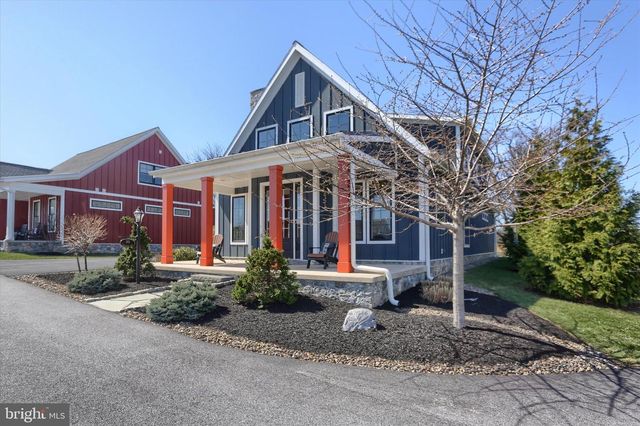 189 HIGHLANDER WAY, Boiling Springs, PA 17007