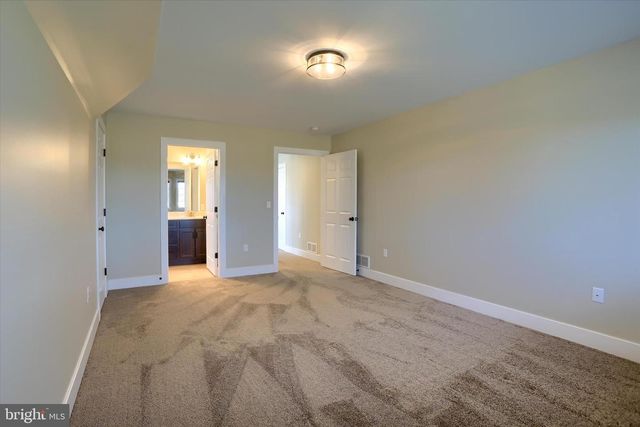 189 HIGHLANDER WAY, Boiling Springs, PA 17007