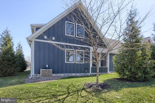 189 HIGHLANDER WAY, Boiling Springs, PA 17007