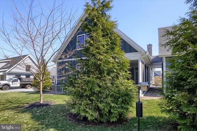 189 HIGHLANDER WAY, Boiling Springs, PA 17007