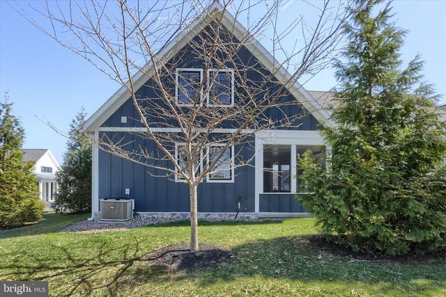189 HIGHLANDER WAY, Boiling Springs, PA 17007