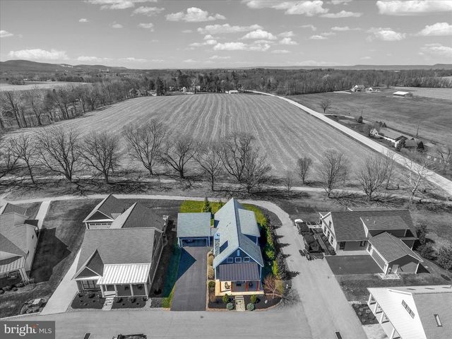 189 HIGHLANDER WAY, Boiling Springs, PA 17007