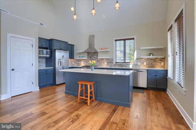 189 HIGHLANDER WAY, Boiling Springs, PA 17007