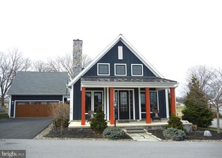 189 HIGHLANDER WAY, Boiling Springs, PA 17007