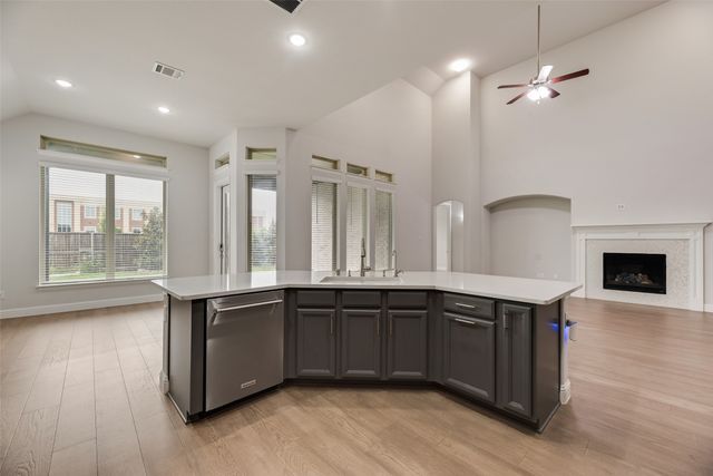16524 Sage Crest Drive, Frisco, TX 75035