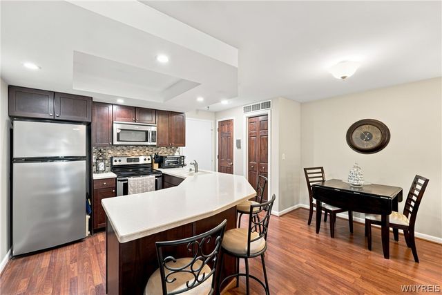 1240 Youngs Road G, Amherst, NY 14221