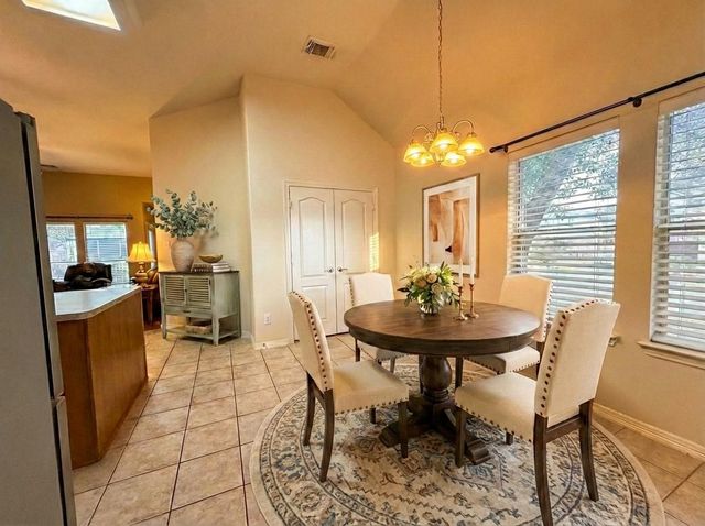 9206 Hidden Lake E, Magnolia, TX 77354