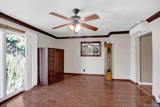 964 E 94th Street, Brooklyn, NY 11236