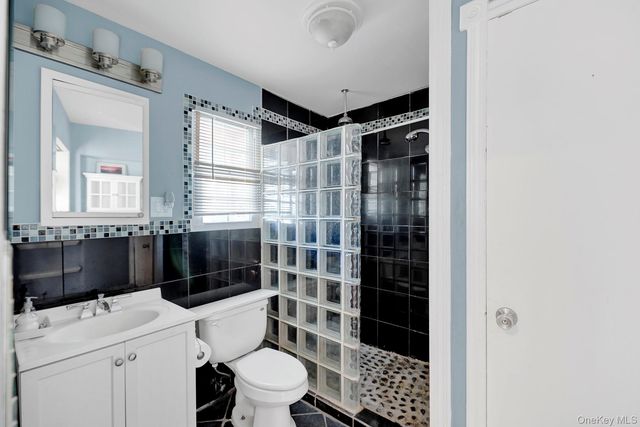 964 E 94th Street, Brooklyn, NY 11236