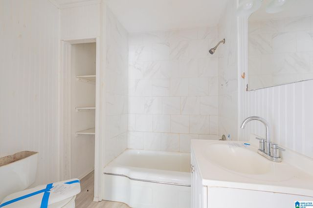 180 BENNETT STREET, Heflin, AL 36264