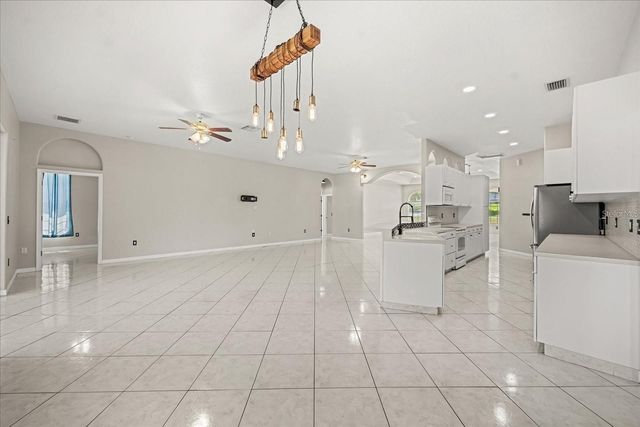 13848 VISTA DEL LAGO BOULEVARD, Clermont, FL 34711