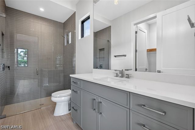 16736 Lucarno WAY, Naples, FL 34110