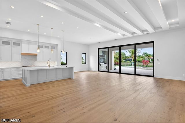 16736 Lucarno WAY, Naples, FL 34110