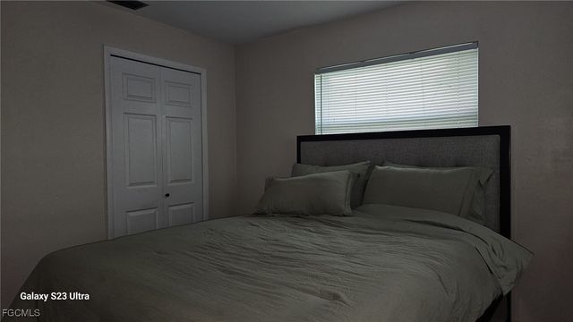 2705 SE 17th AVE, Cape Coral, FL 33904