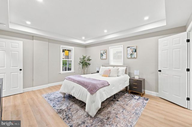36 W CENTER ST, Clayton, NJ 08312