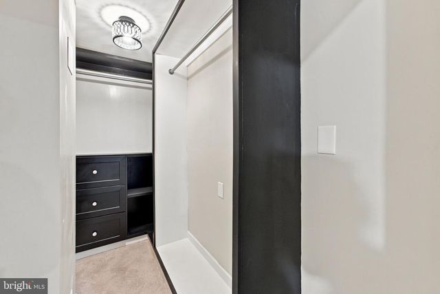 36 W CENTER ST, Clayton, NJ 08312