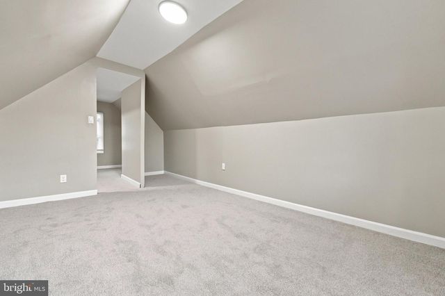 36 W CENTER ST, Clayton, NJ 08312