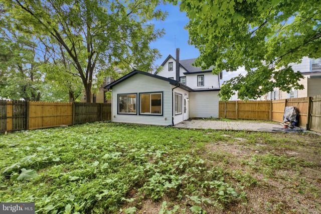 36 W CENTER ST, Clayton, NJ 08312