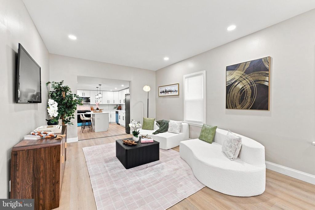 36 W CENTER ST, CLAYTON, NJ 08312 — photo 4