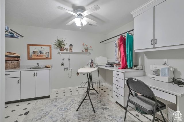 1040 E CANYON RD, Hyde Park, UT 84318