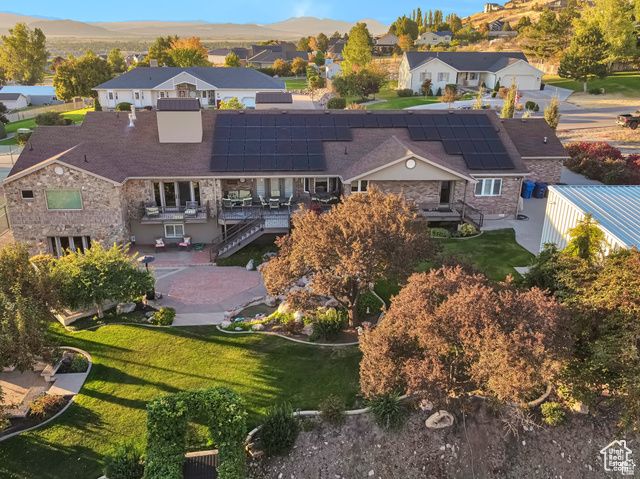 1040 E CANYON RD, Hyde Park, UT 84318