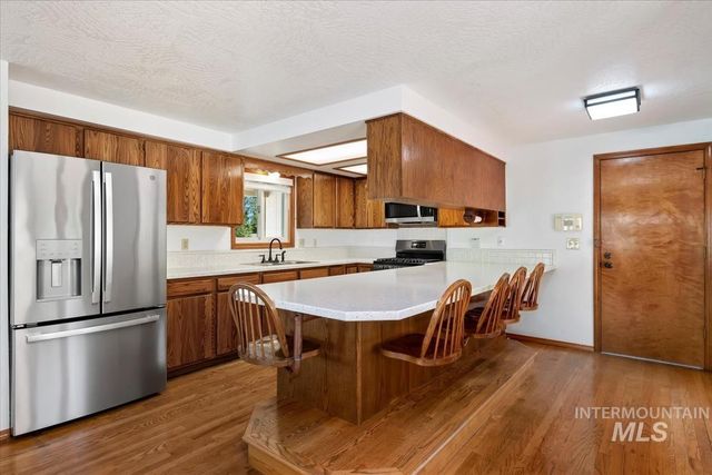 14961 Eagle Dr, Caldwell, ID 83607