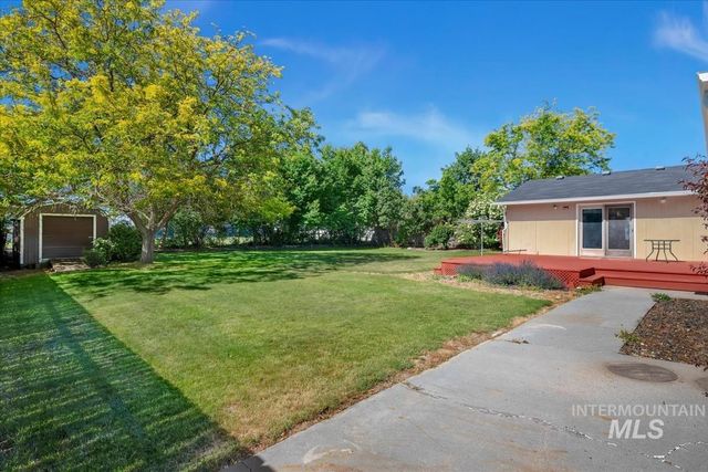 14961 Eagle Dr, Caldwell, ID 83607