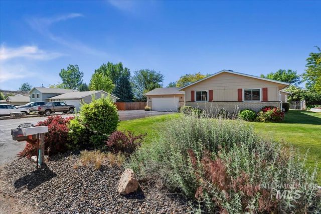 14961 Eagle Dr, Caldwell, ID 83607