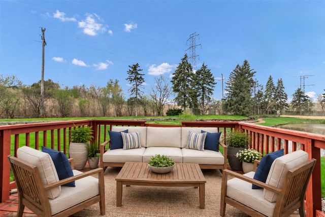 5903 Delaware Avenue, Gurnee, IL 60031