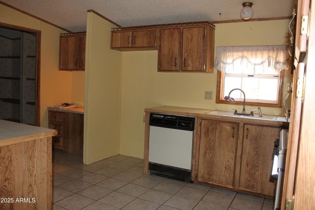 6217 S NATOMA Trail, Hereford, AZ 85615