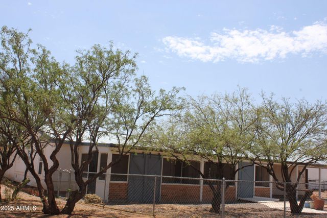 6217 S NATOMA Trail, Hereford, AZ 85615