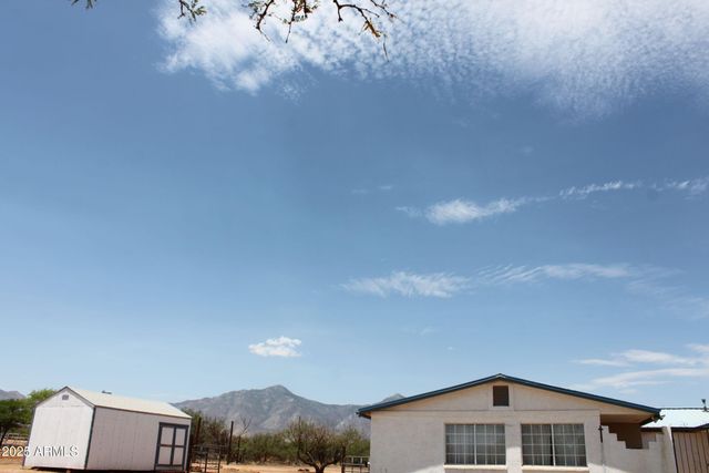 6217 S NATOMA Trail, Hereford, AZ 85615