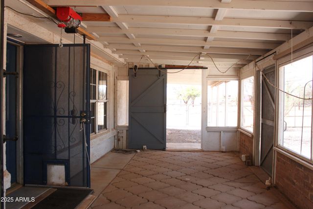 6217 S NATOMA Trail, Hereford, AZ 85615