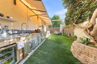 18748 Collins Street, Tarzana, CA 91356