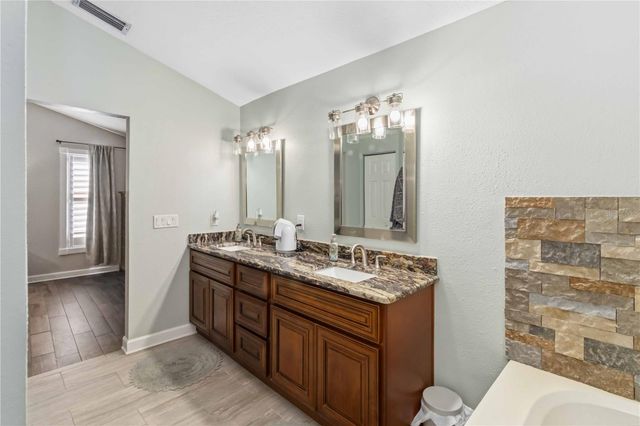28424 DEEDRA DRIVE, Wesley Chapel, FL 33544