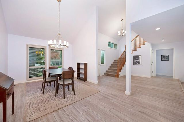 4922 Rimwood Dr, Fair Oaks, CA 95628