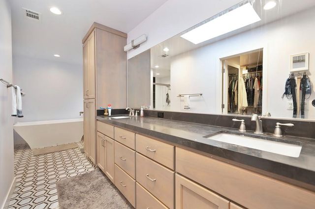 4922 Rimwood Dr, Fair Oaks, CA 95628