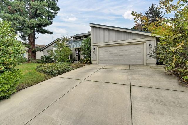 4922 Rimwood Dr, Fair Oaks, CA 95628