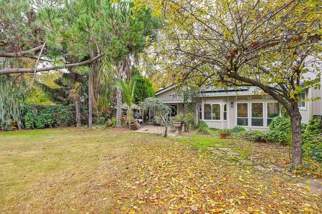 4922 Rimwood Dr, Fair Oaks, CA 95628