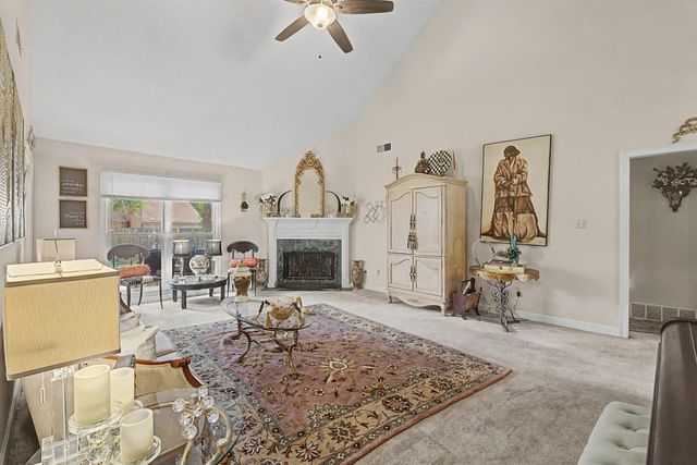 8762 W BREDBURY CV, Cordova, TN 38016