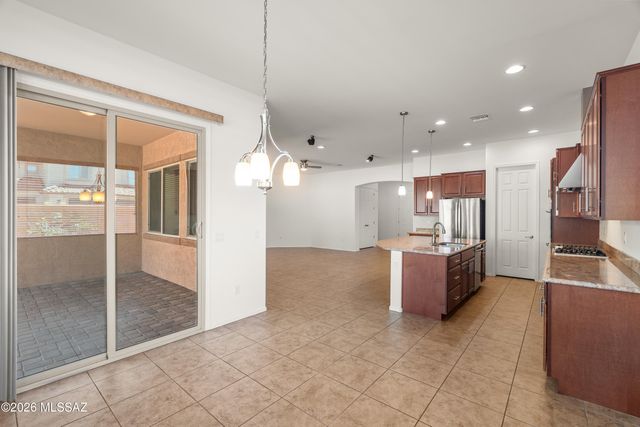 15464 S Placita Coyotito, Sahuarita, AZ 85629