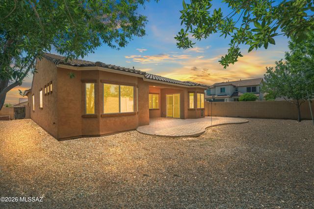 15464 S Placita Coyotito, Sahuarita, AZ 85629