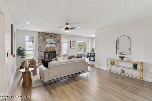 1519 Heartwellville Street NW, Palm Bay, FL 32907